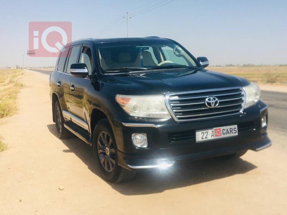 تويوتا لاندكروزر